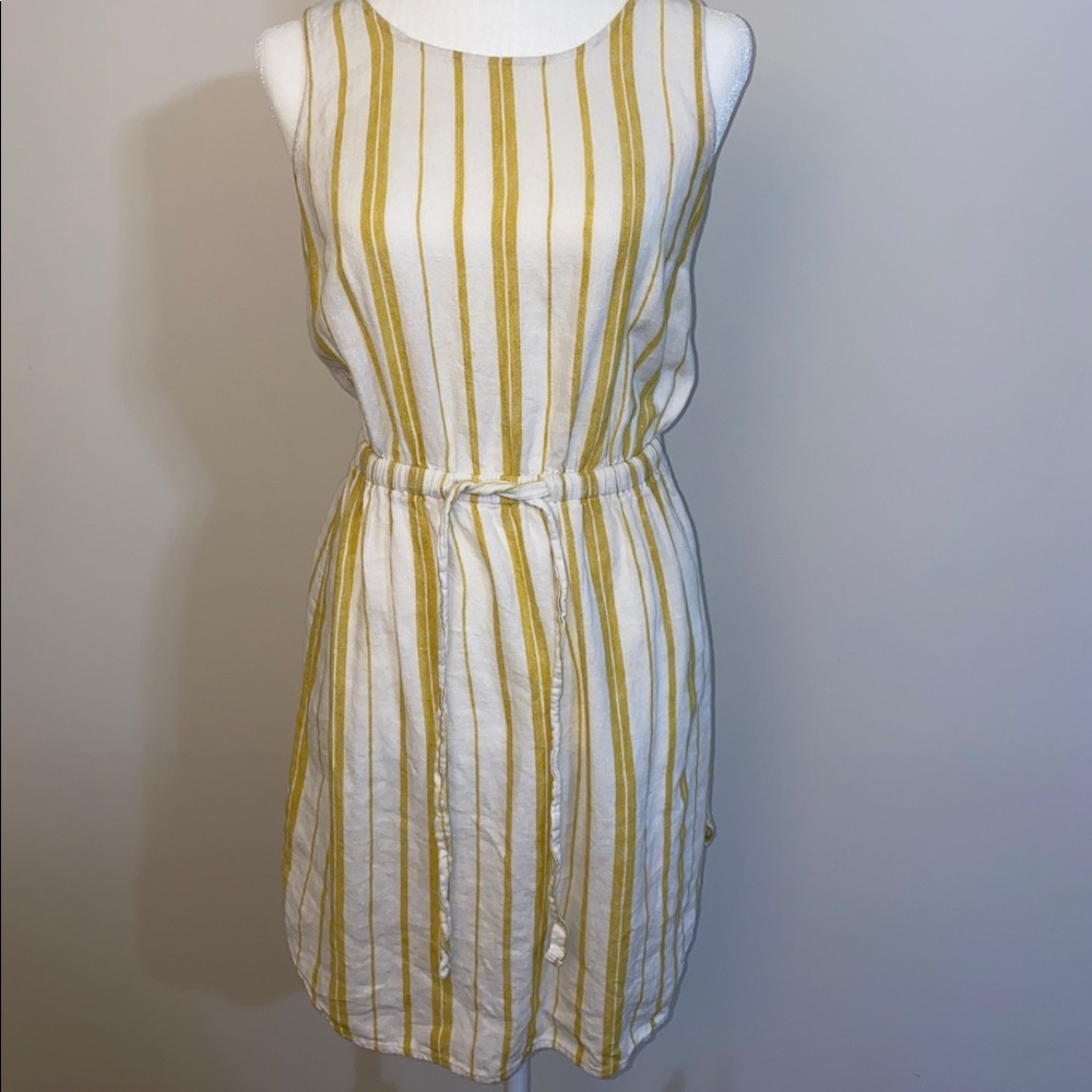 Striped Old Navy Dress Small yellow/white
